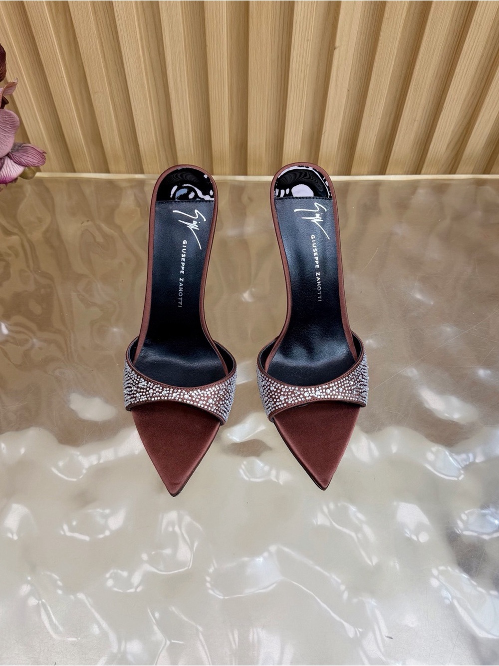 Giuseppe Zanotti Brown Pointed Crystal-Embellished Mules - Picture 5 of 10